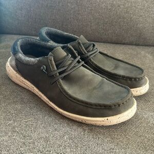 Hey Dudes Shoes Size 9